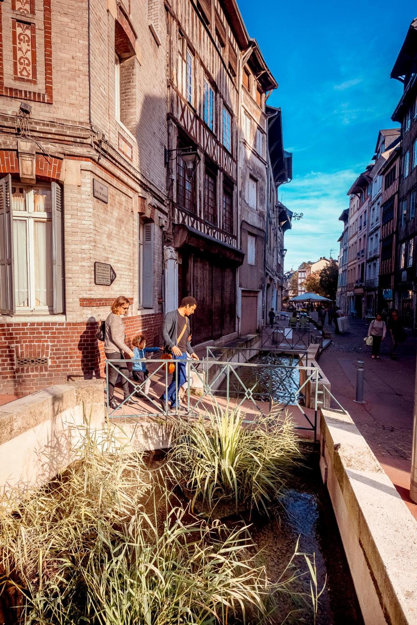 Le Canyon Rouen Centre By Myfrenchpat Terrasse & Parking Buitenkant foto